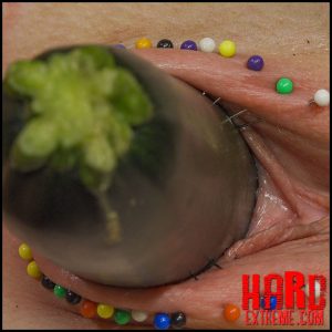 Zuccini – Ruby – Piercing, Vegetable, Insertion